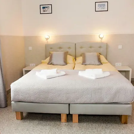 Pod Jedynka - Sikorskiego 3/1 *