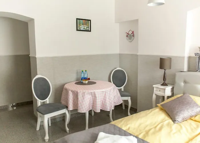 Pod Jedynka - Sikorskiego 3/1