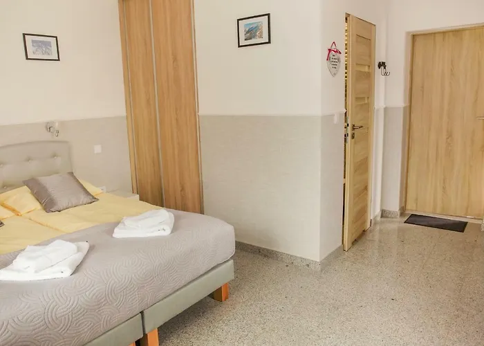 Apartment Pod Jedynka - Sikorskiego 3/1