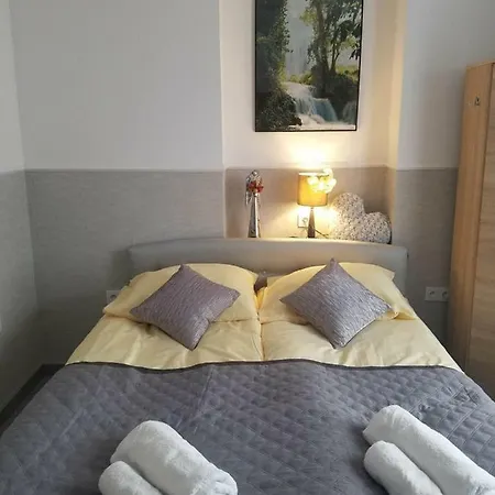 Apartment Pod Jedynka - Sikorskiego 3/1 *