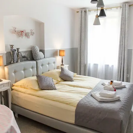 Apartment Pod Jedynka - Sikorskiego 3/1 *