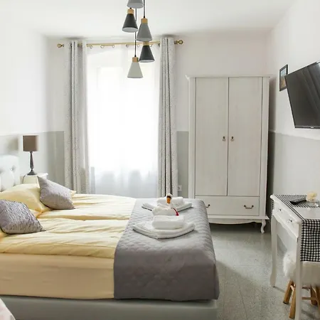 Pod Jedynka - Sikorskiego 3/1