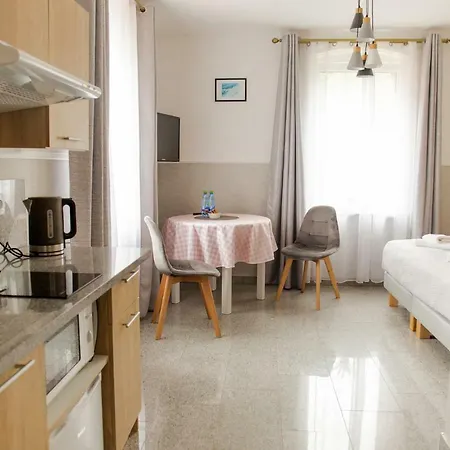 Apartment Pod Jedynka - Sikorskiego 3/1